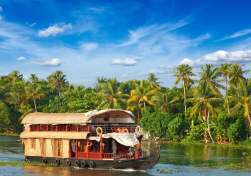 Kerala Backwater Tour with Houseboat Stay